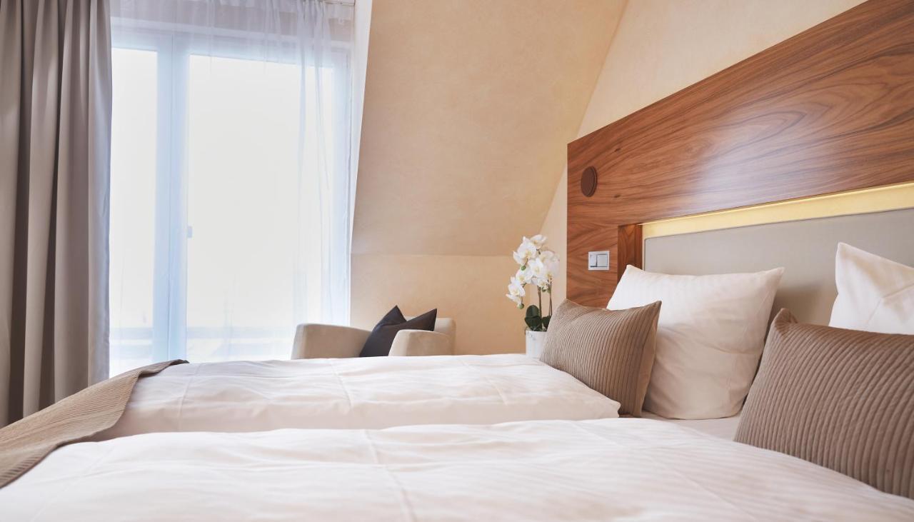 Kluet Hotel Хамельн Экстерьер фото
