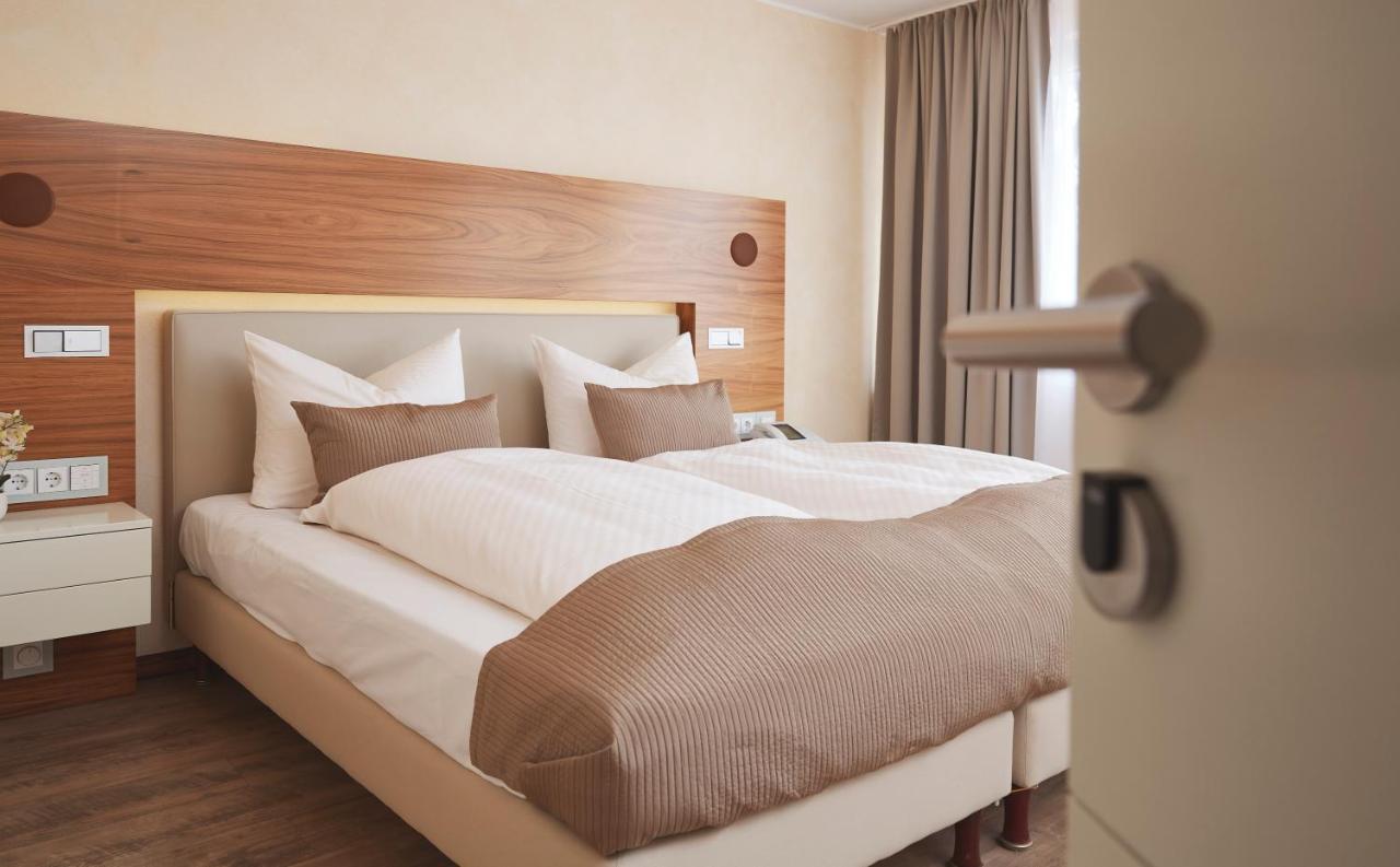 Kluet Hotel Хамельн Экстерьер фото